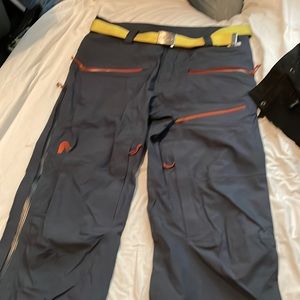 Event fly low ski pants